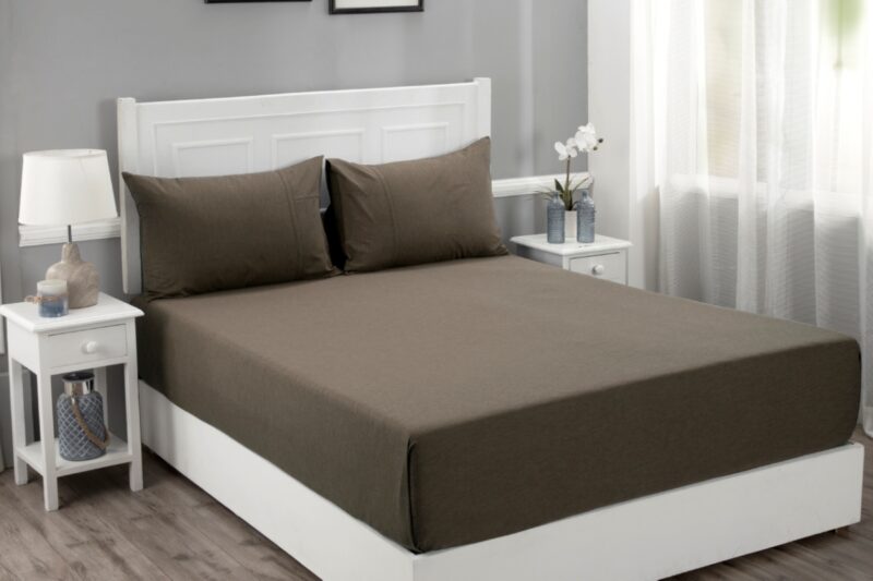 cotsmere brown queen flat sheet + 2 pillow cases
