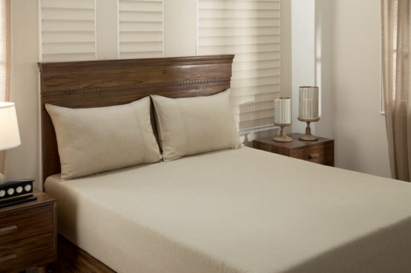 cotsmere light beige king flat sheet + 2 pillow cases