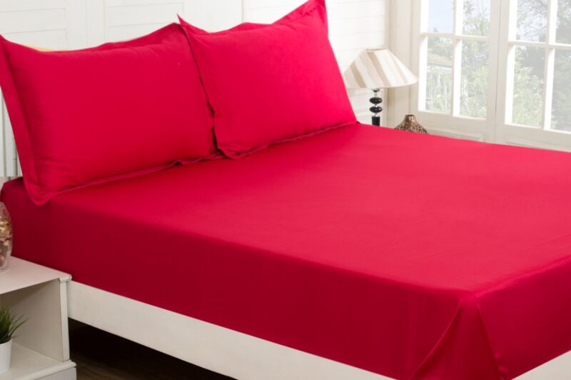 viola slumber lacquer red queen fitted sheet