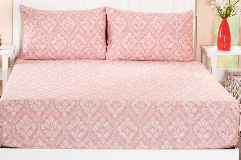 DIAMOND FESTIVITY Red King Flat Sheet + 2 Pillow cases