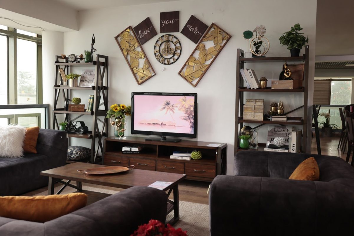 design tips: 5 things every living room needs