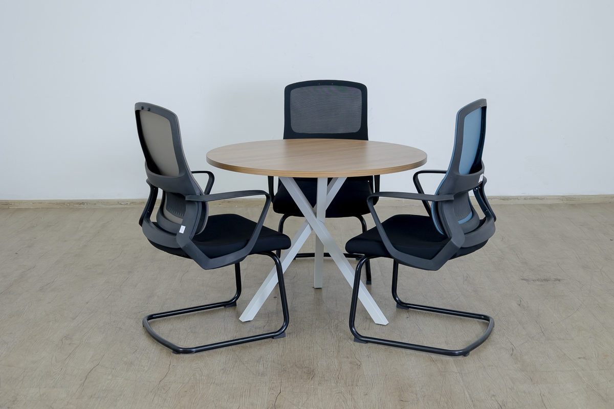 ESSEN-MAD05-0808 - ROUND MEETING TABLE 2 mad05-0808 - round meeting table