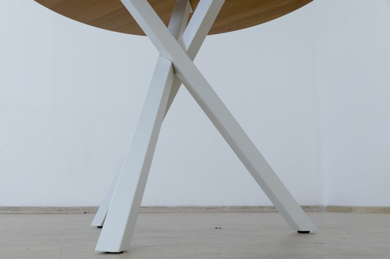 ESSEN-MAD05-0808 - ROUND MEETING TABLE 10 mad05-0808 - round meeting table