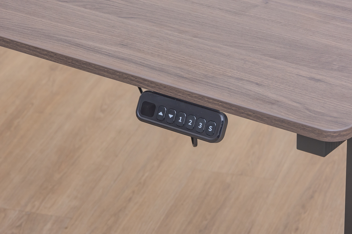 oz-816 - 1.5m electrical height adjustable desk