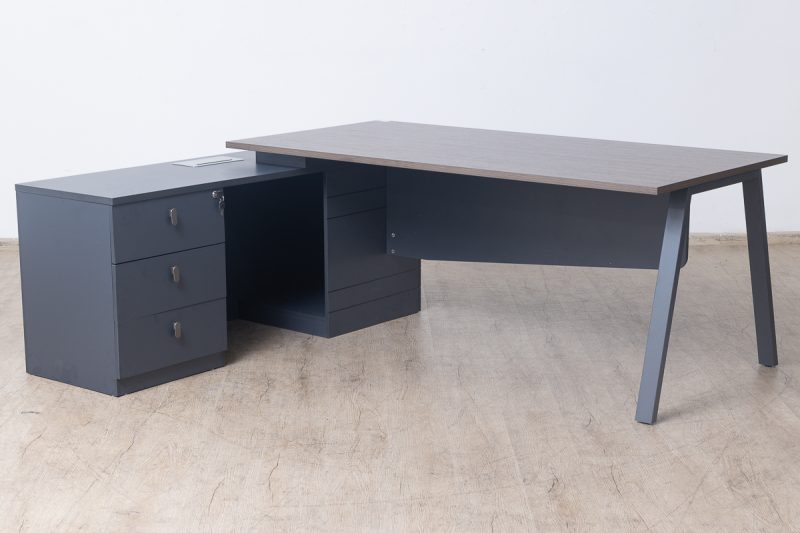 oz-2911-18 - executive desk