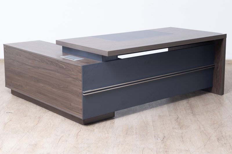 0z-2723-20 - executive desk