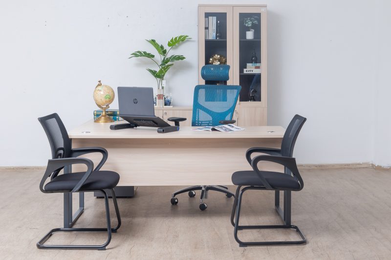 oz-8001-16 - executive  desk