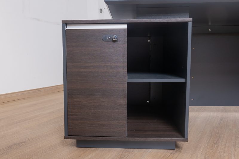 mza01-2418-executive desk