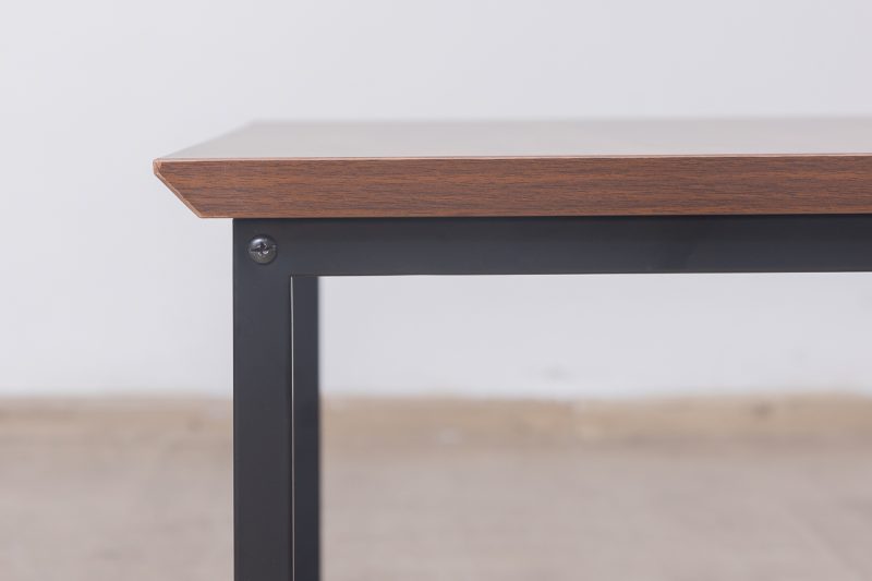 maf01-1206- coffee table