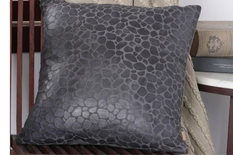 cushion- foil print