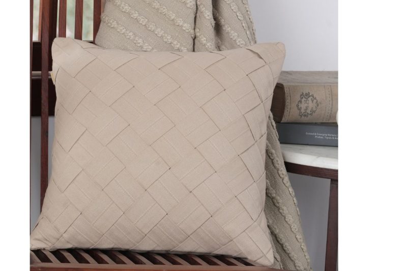 cushion-cross pattern