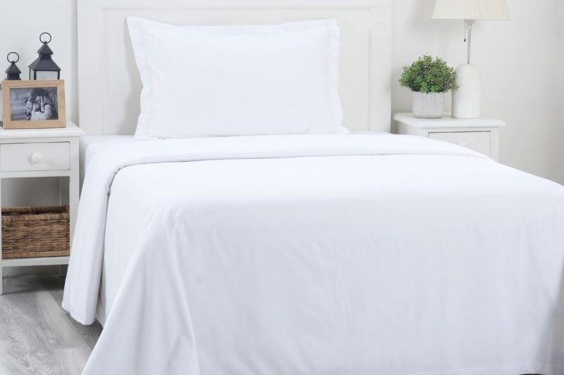 eden white king duvet cover + 2 pillow cases