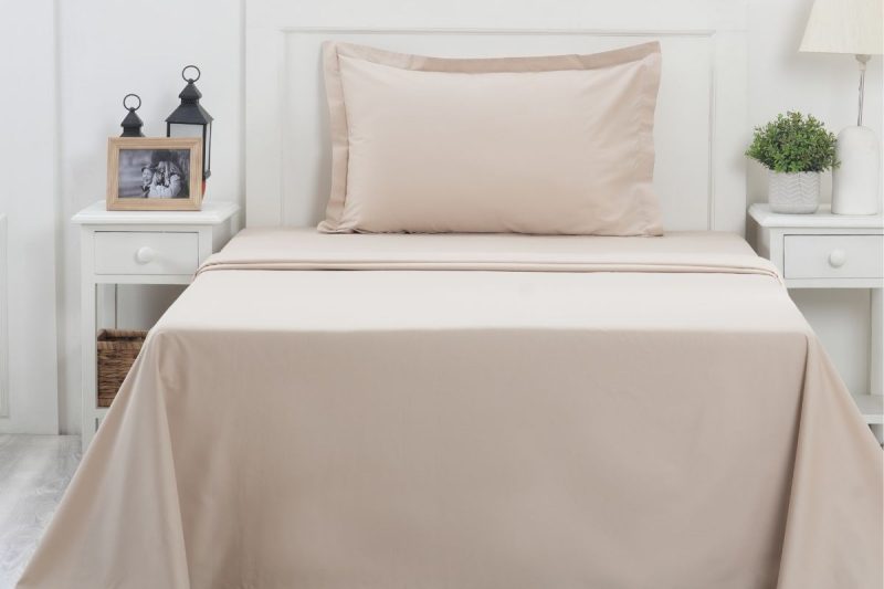 eden white single flat sheet + 1 pillow case (copy)
