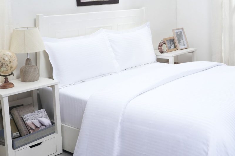satin stripe white king duvet cover + 2 pillow cases