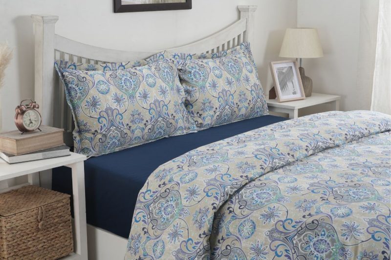 lawn re-run blue king duvet cover + 2 pillow cases