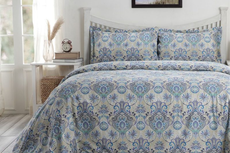 lawn re-run blue king duvet cover + 2 pillow cases