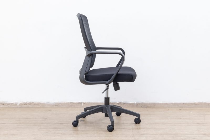 mirra - low back chair