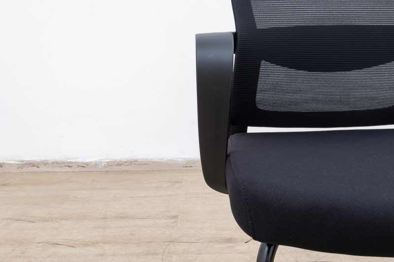 mirra - visitor chair