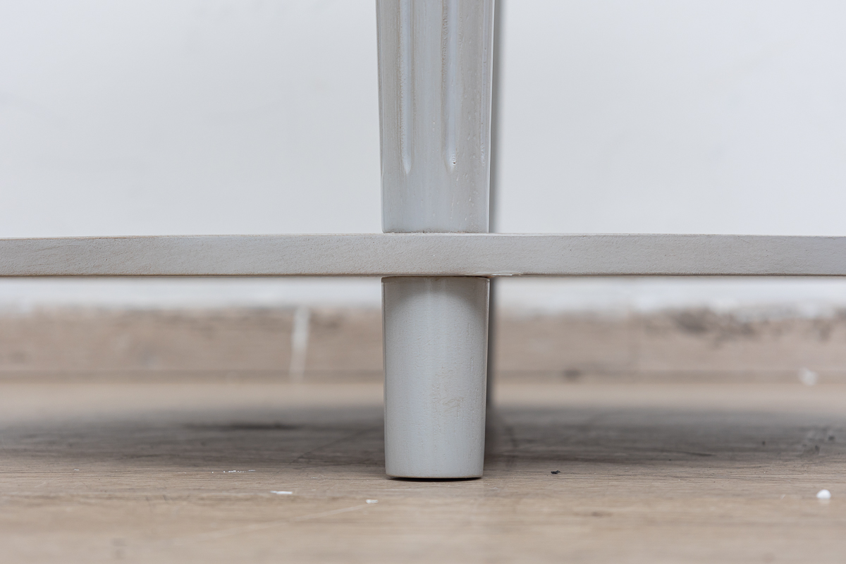 claudia end table