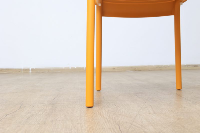 ace plastic chair (copy)