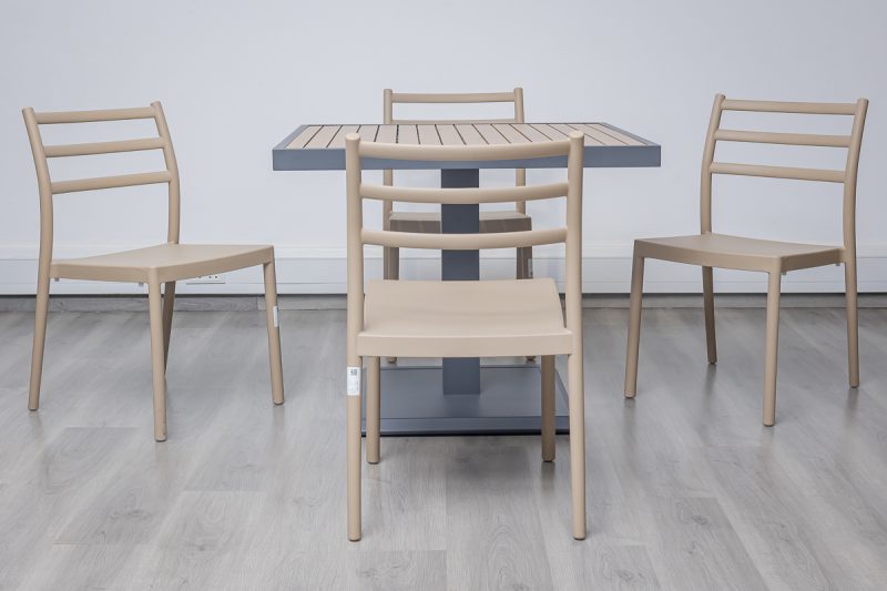 accra outdoor dining table + 4 trent chairs
