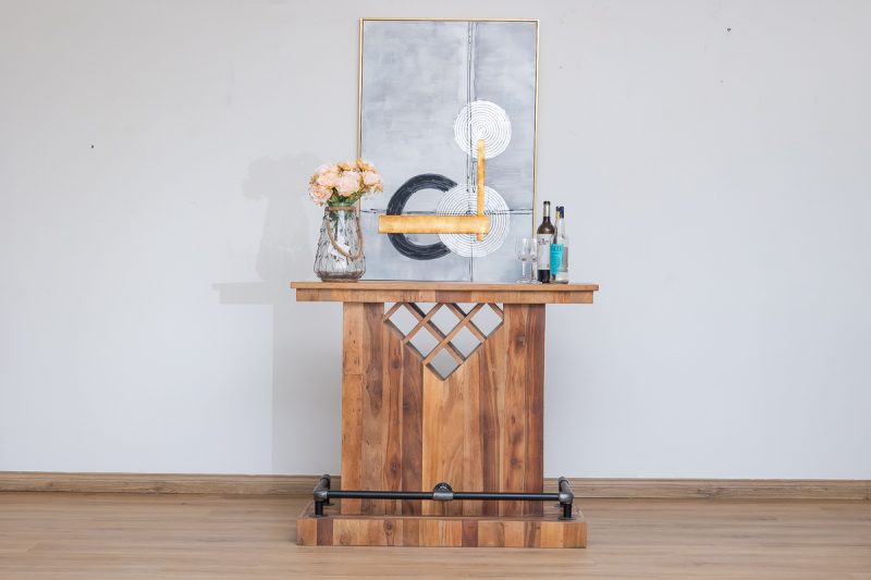 BAR COUNTER