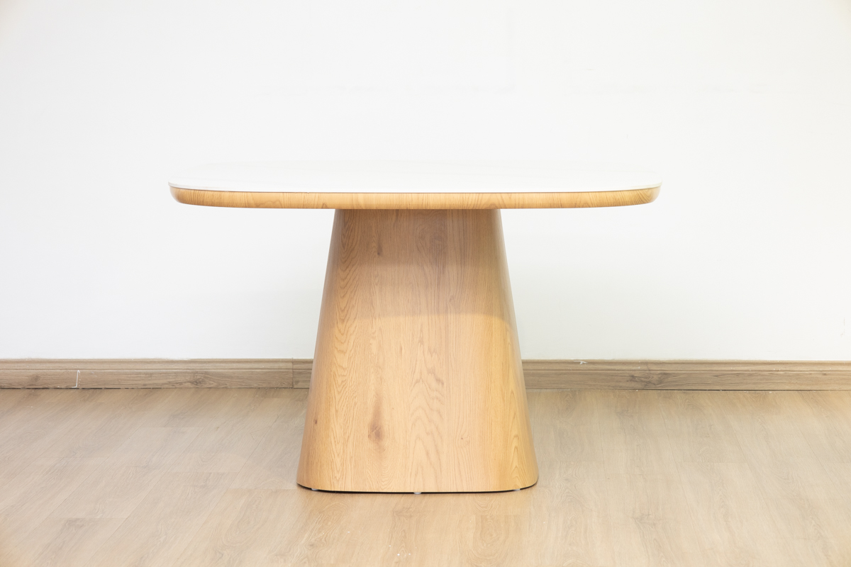 SIYA Dining Table 2 siya dining table + 4 cardiff chairs