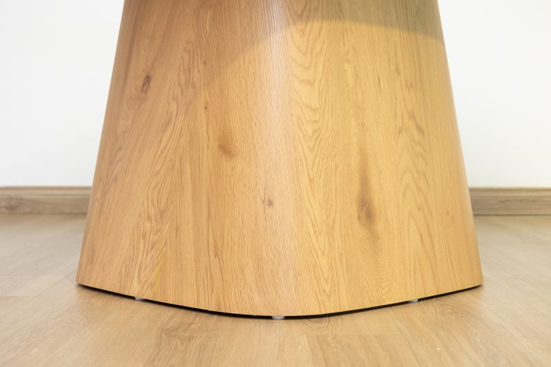 SIYA Dining Table 7 siya dining table + 4 cardiff chairs