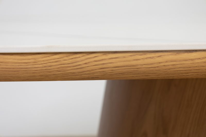 SIYA Dining Table 9 siya dining table + 4 cardiff chairs