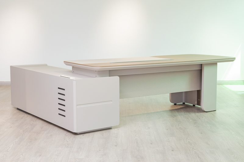 51mhs013 - executive desk