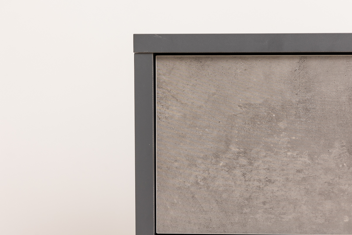 retro chiffonier