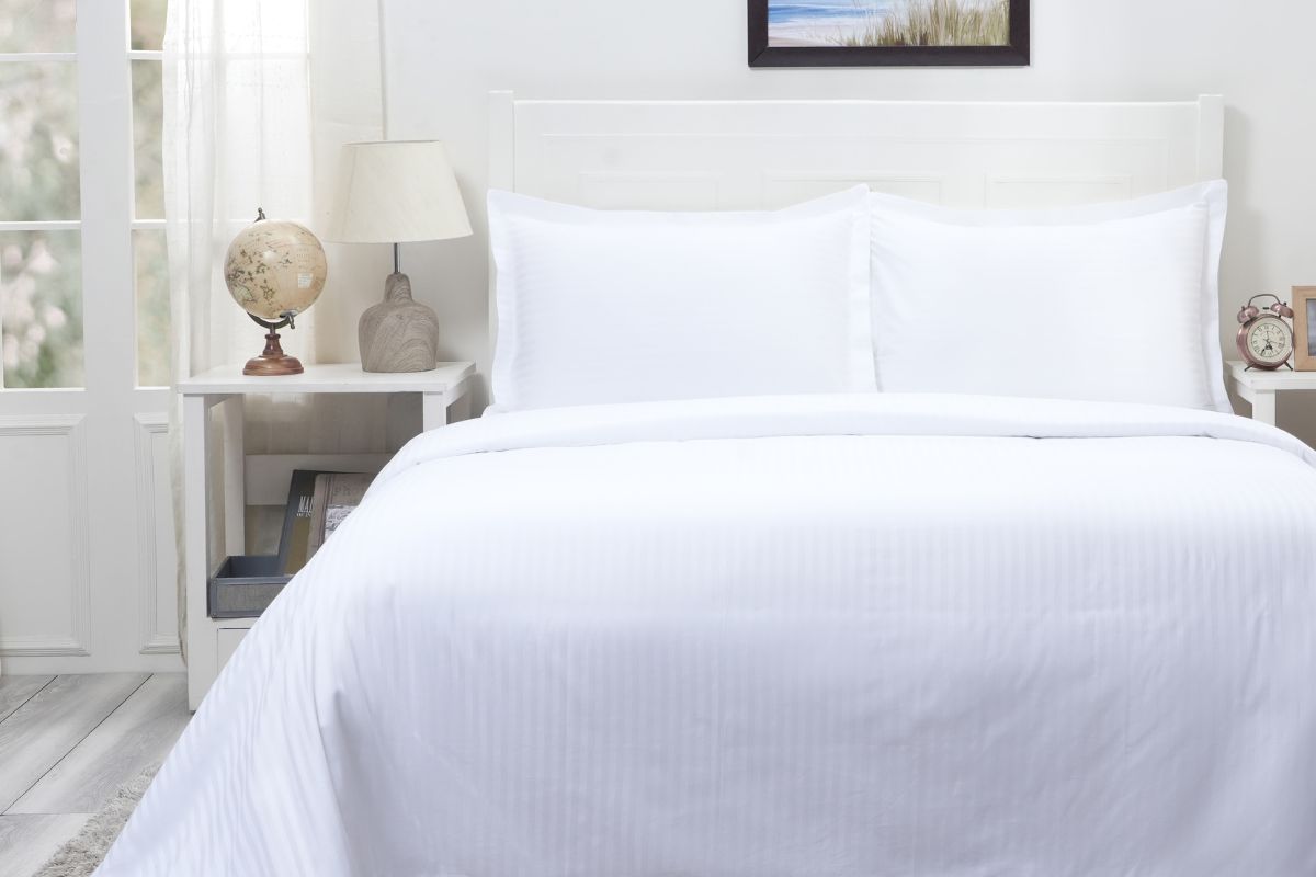 satin stripe king duvet cover + 2 pillow cases