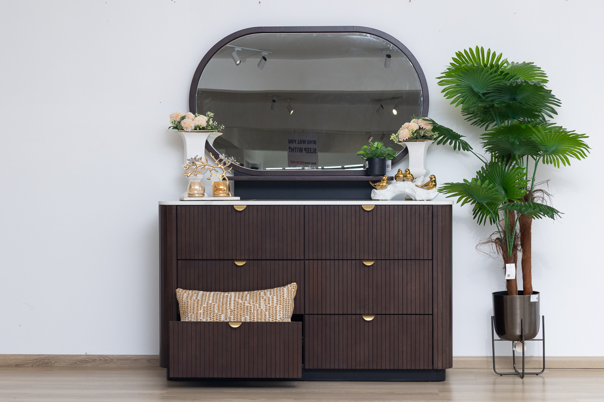 TOSSA Dresser Mirror 1 tossa king package – king bed + 2 nightstands + dresser mirror