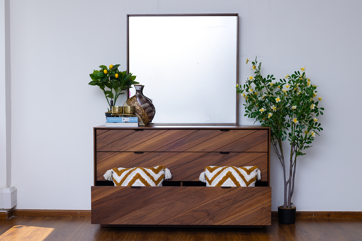 santo king package – king bed + 2 nightstands + dresser mirror