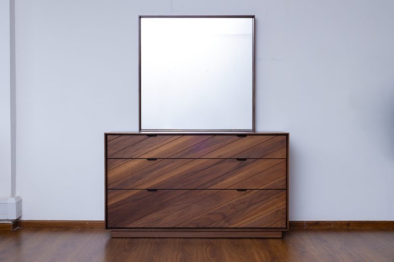 santo king package – king bed + 2 nightstands + dresser mirror