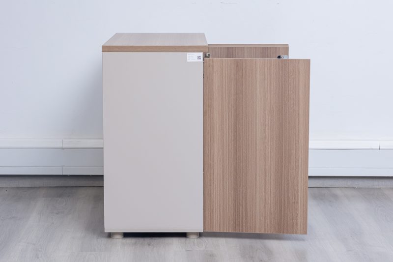 30uhs048 - low level cabinet