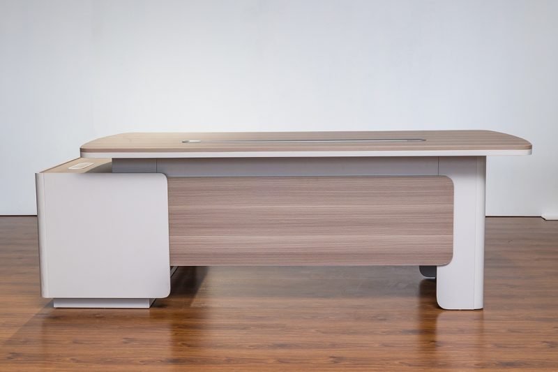 51mhs022 - executive desk (copy)