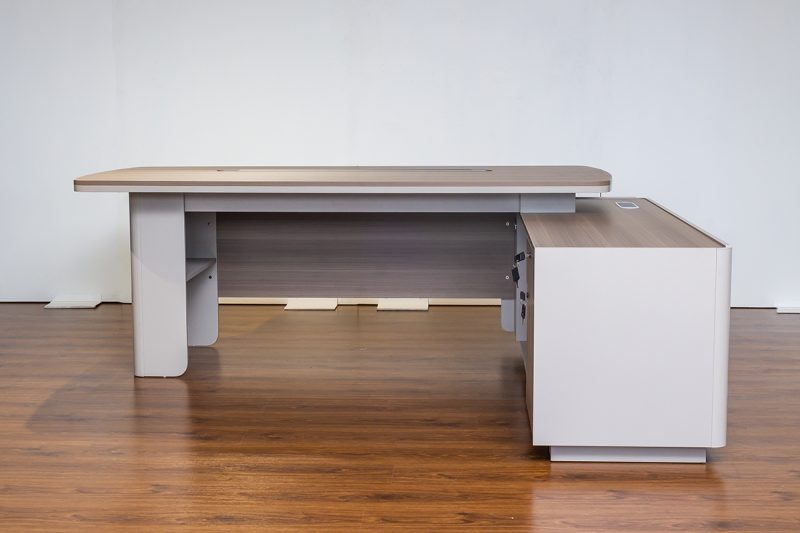 51mhs022 - executive desk (copy)