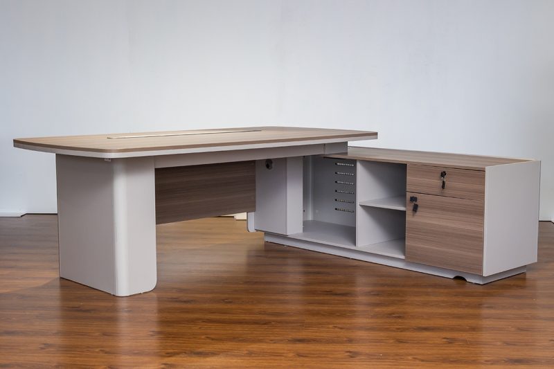 51mhs022 - executive desk (copy)
