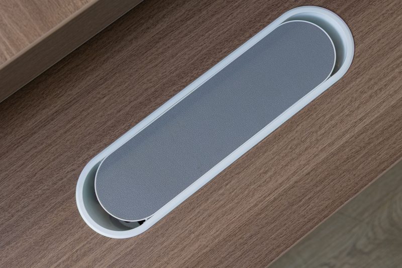 61nad001 - executive desk