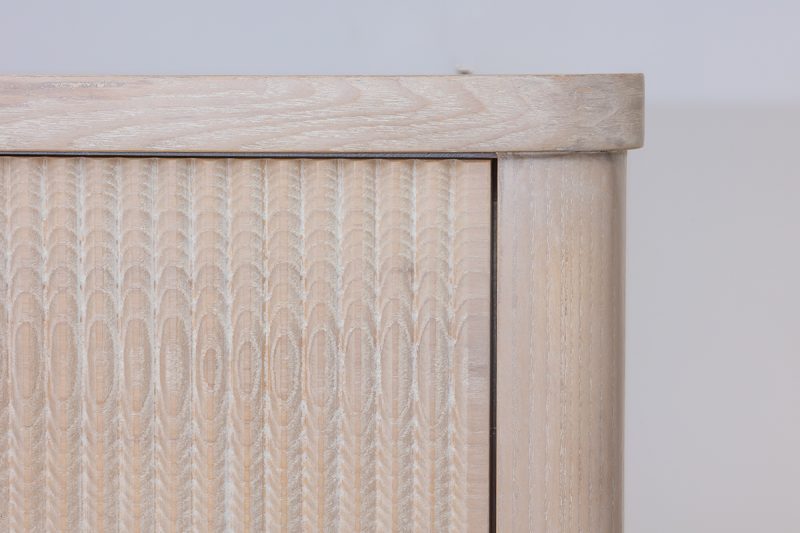 lyndale chest of drawers