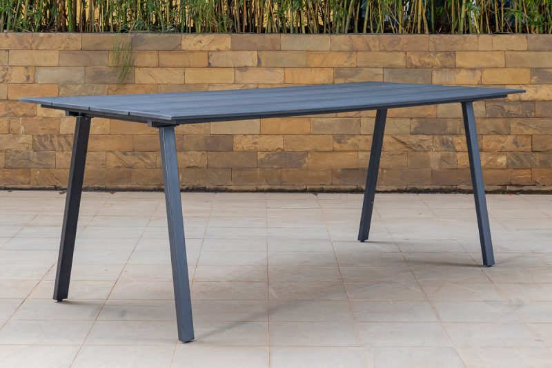 milan outdoor dining table + 6 chairs