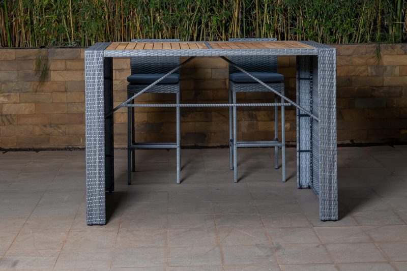 paris 4 seater outdoor bar table + 4 coral chairs