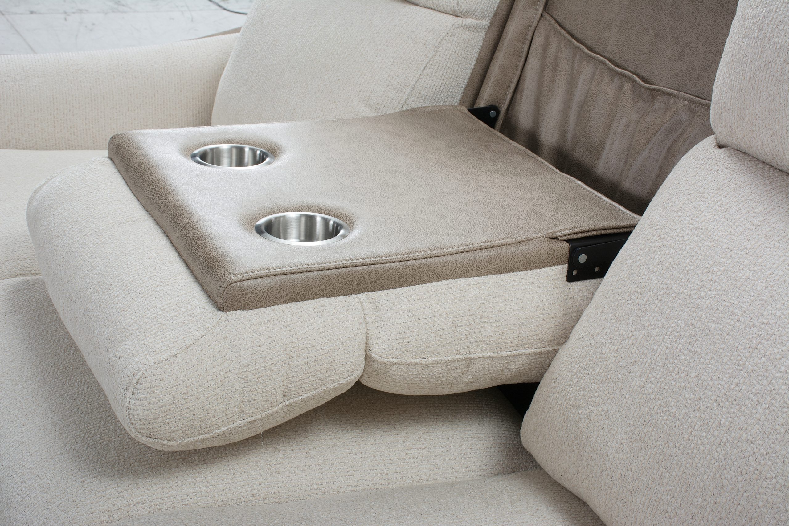 ALTURA 7 Seater Fabric Recliner Sofa (3+2+1+1) - Image 14