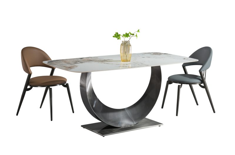 ARCANE DINING TABLE 5