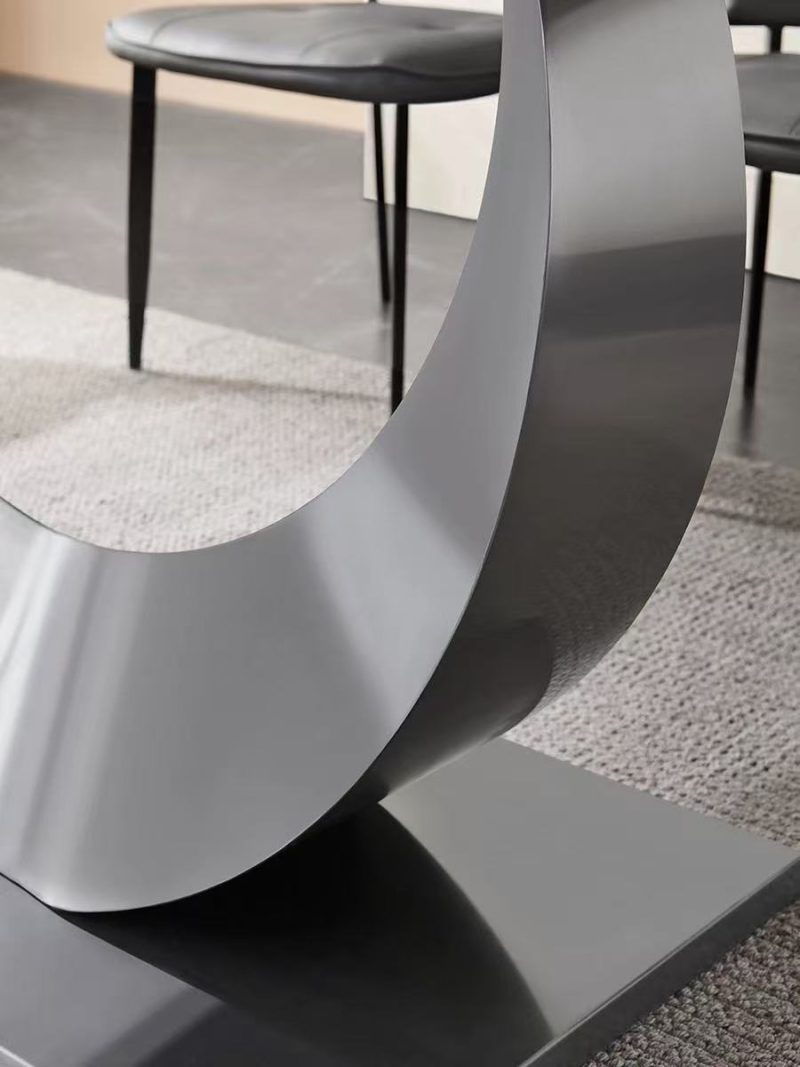 ARCANE DINING TABLE 6