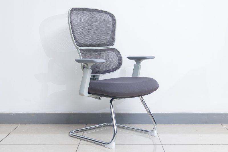 BONO VISITOR CHAIR 10 0O2A7428