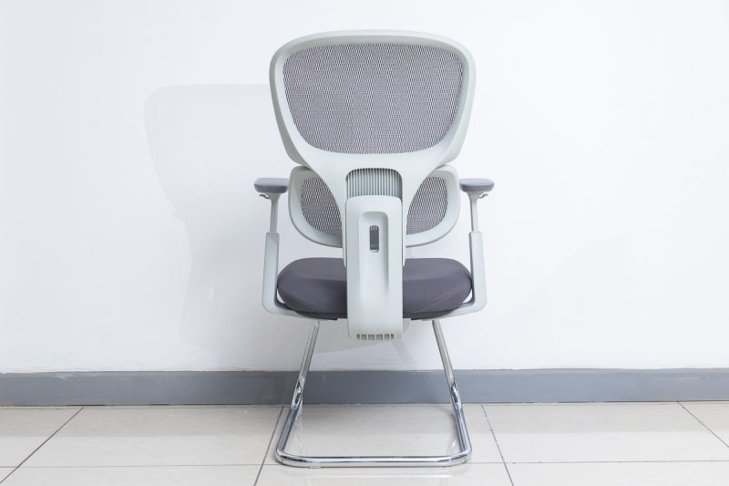 BONO VISITOR CHAIR 13 0O2A7432