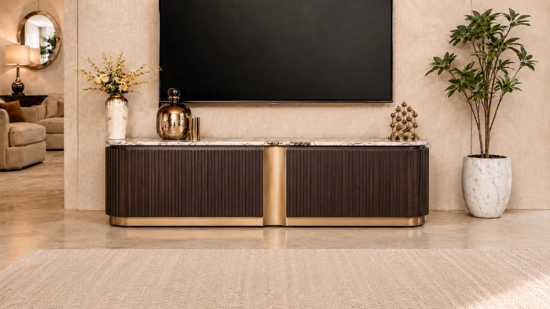 CLASSY TV Cabinet
