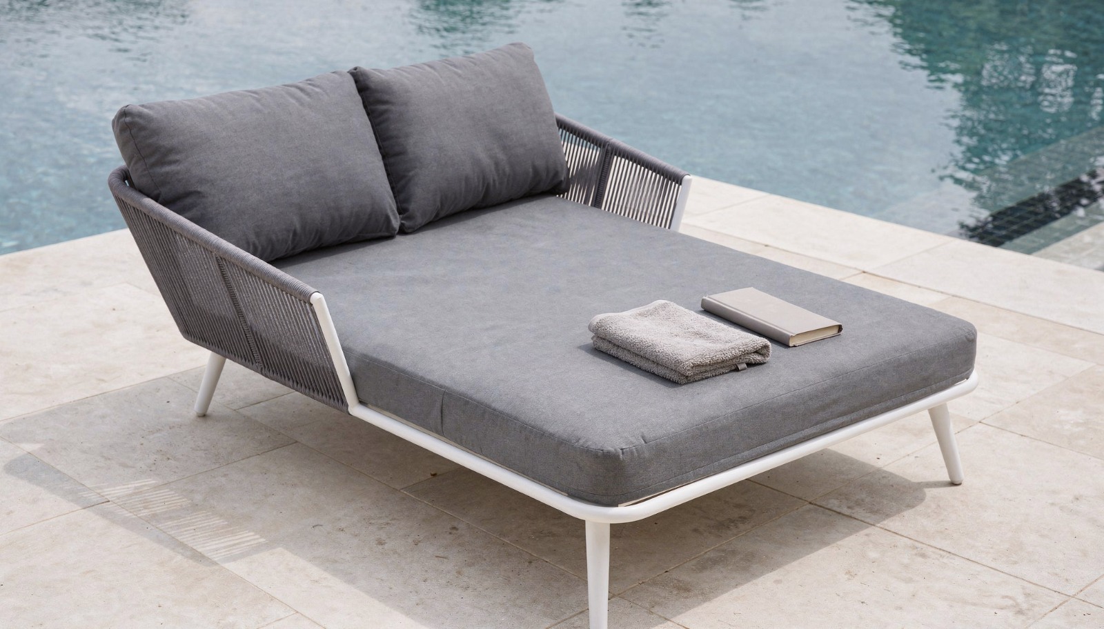 TANA Daybed – Grey